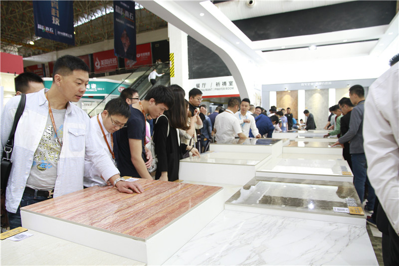 大理石瓷磚廣受關(guān)注，陶博會(huì)完美收官
(圖1)