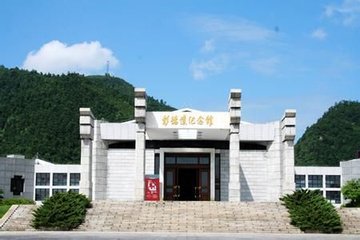 大將軍陶瓷紀(jì)念彭德懷誕辰120周年公益慈善活動(dòng)即將開啟！
(圖3)