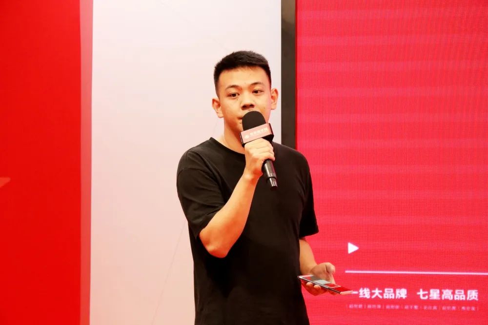 戰(zhàn)略簽約！大將軍瓷磚簽約初點(diǎn)科技，引領(lǐng)數(shù)字化營銷破局！(圖6)